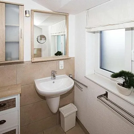Holiday home Holiday Satelsroenne 19